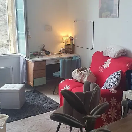 Cosy 33 *